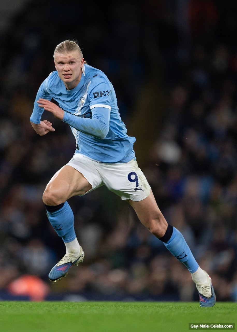 Erling Haaland Huge Penis Bulge Photos