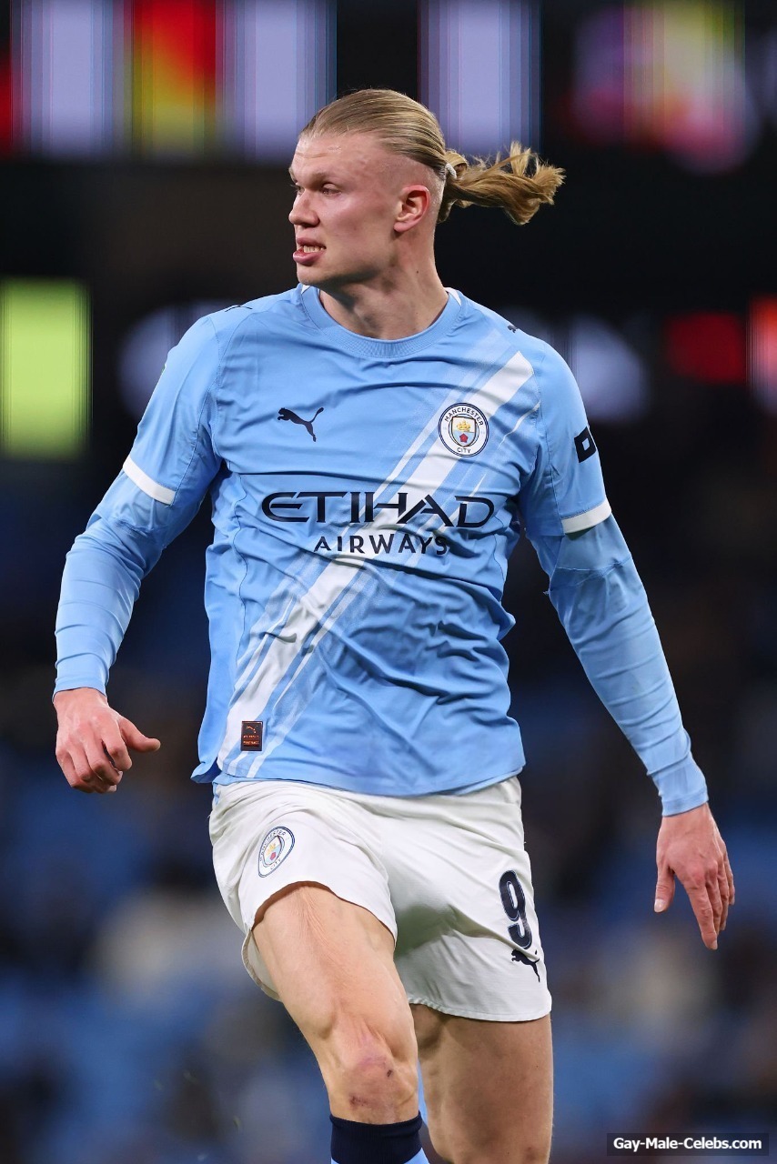 Erling Haaland Huge Penis Bulge Photos