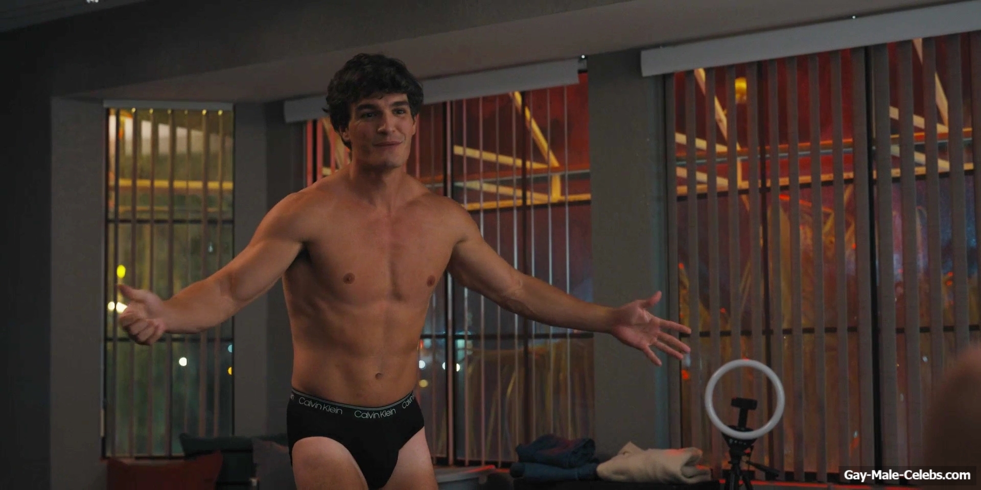 Grady Eldridge Nude And Underwear Scenes in Hacks