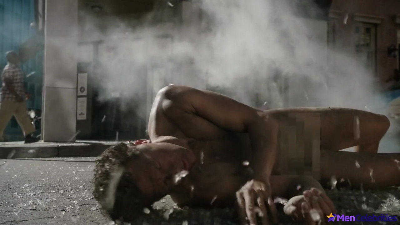 Hayes MacArthur nude and underwear scenes