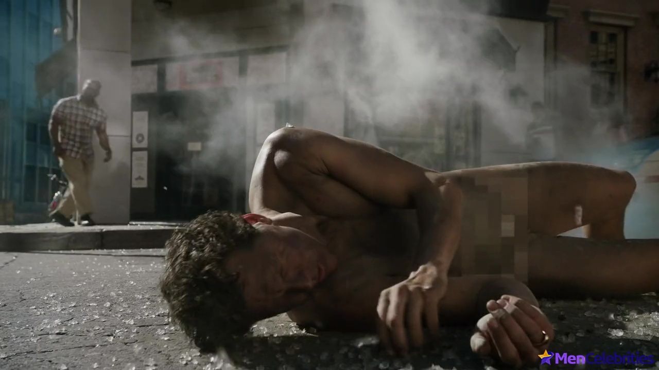 Hayes MacArthur nude and underwear scenes