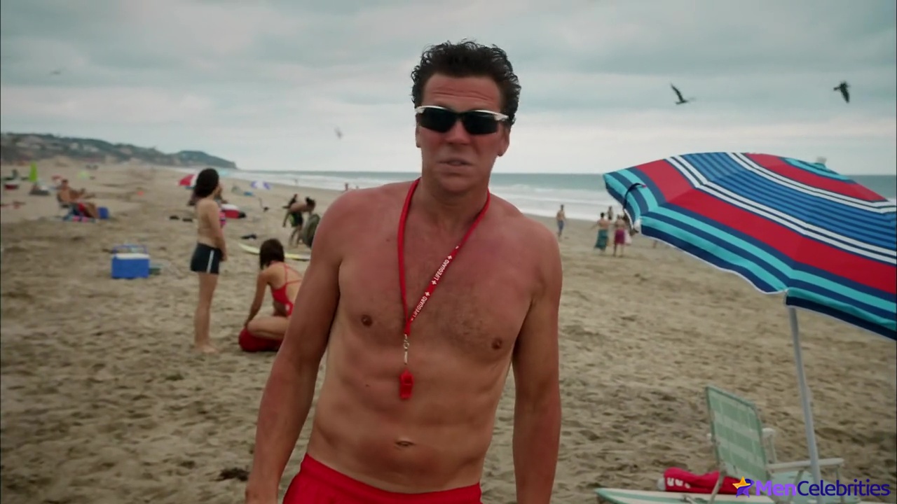 Hayes MacArthur nude and underwear scenes