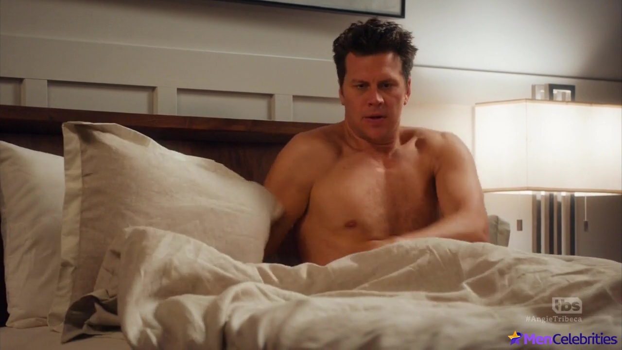 Hayes MacArthur nude and underwear scenes