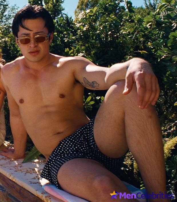 Hudson Williams shirtless for Madwoman Video