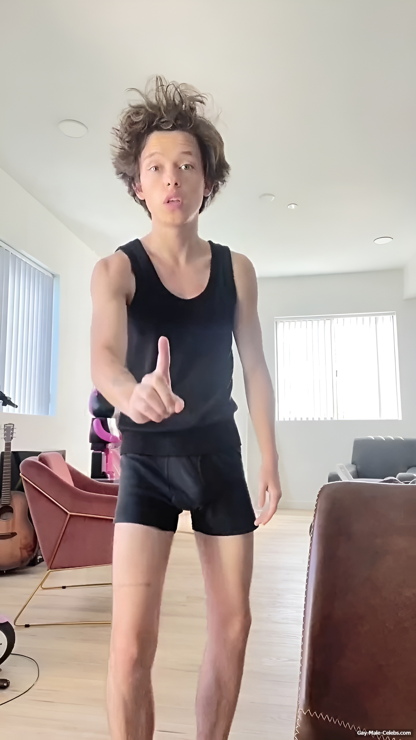 Jacob Sartorius cock bulge
