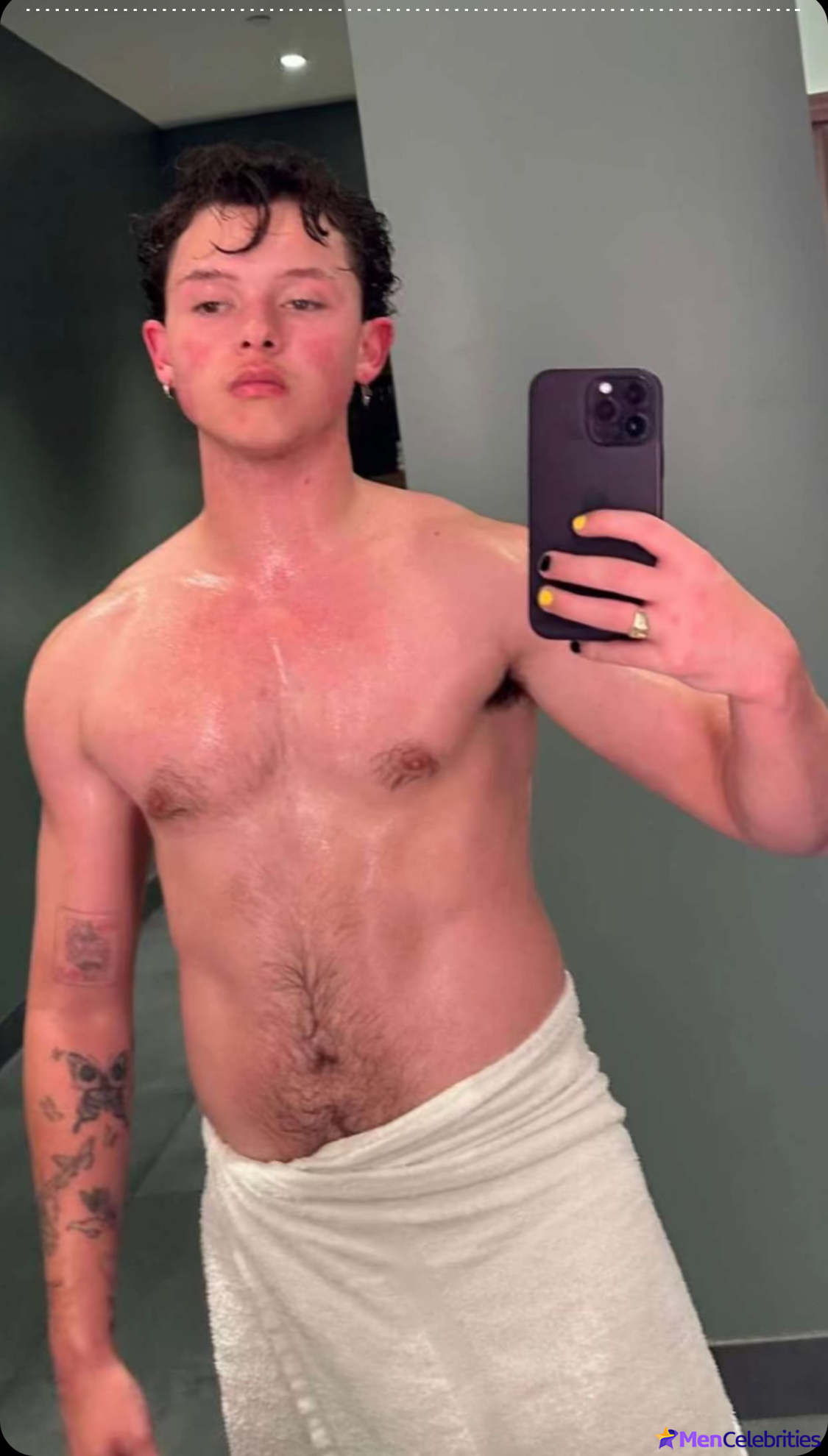 Jacob Sartorius nude and bulge penis photos