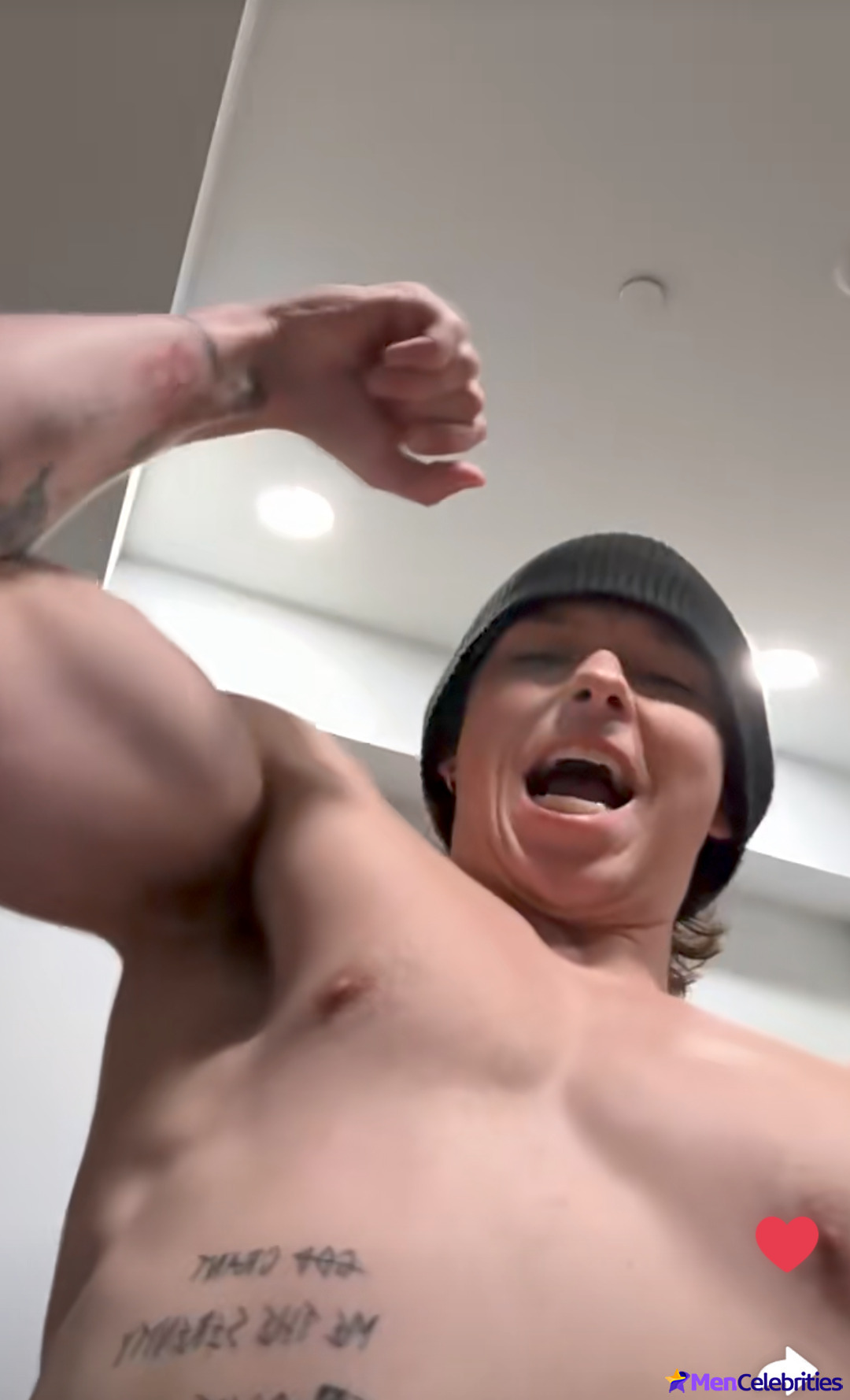 Jacob Sartorius nude and bulge penis photos