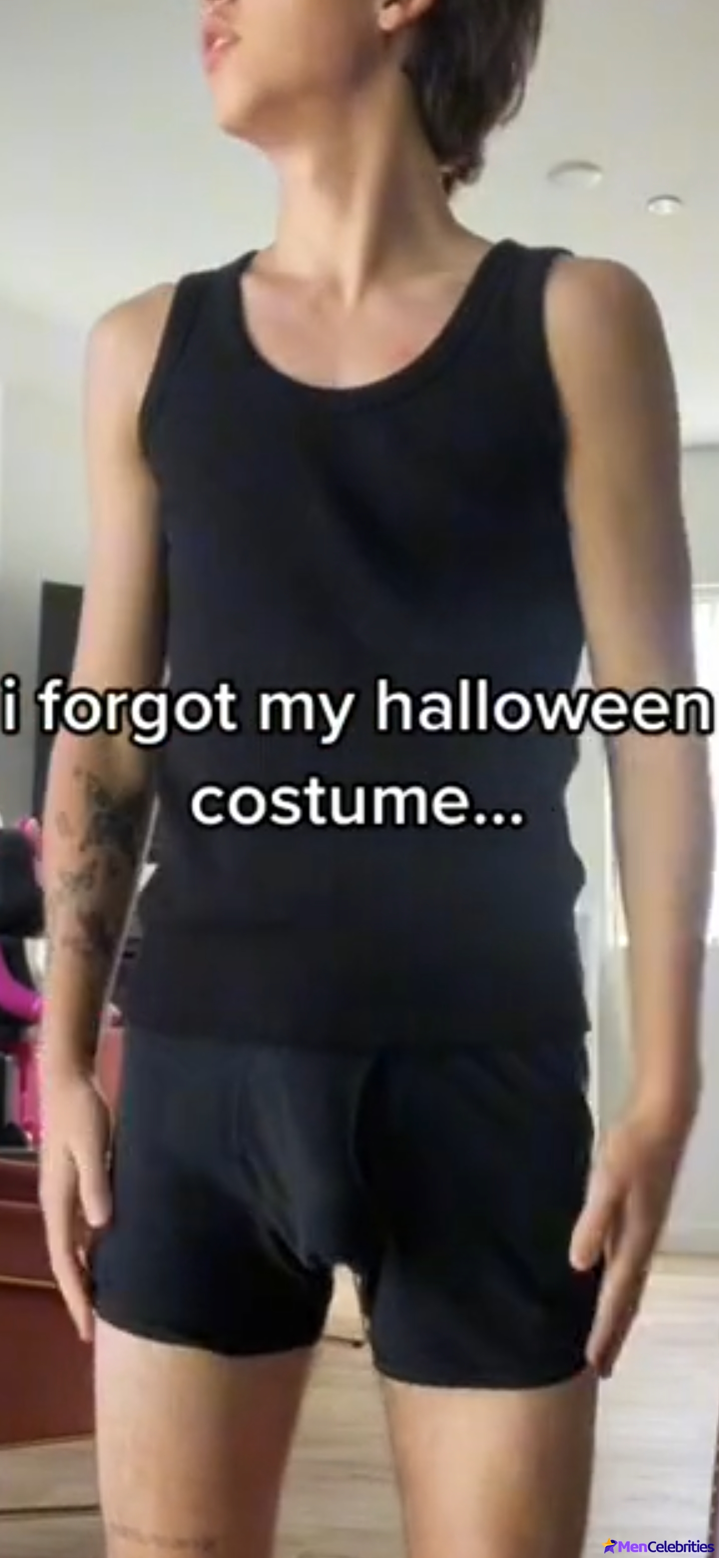 Jacob Sartorius nude and bulge penis photos