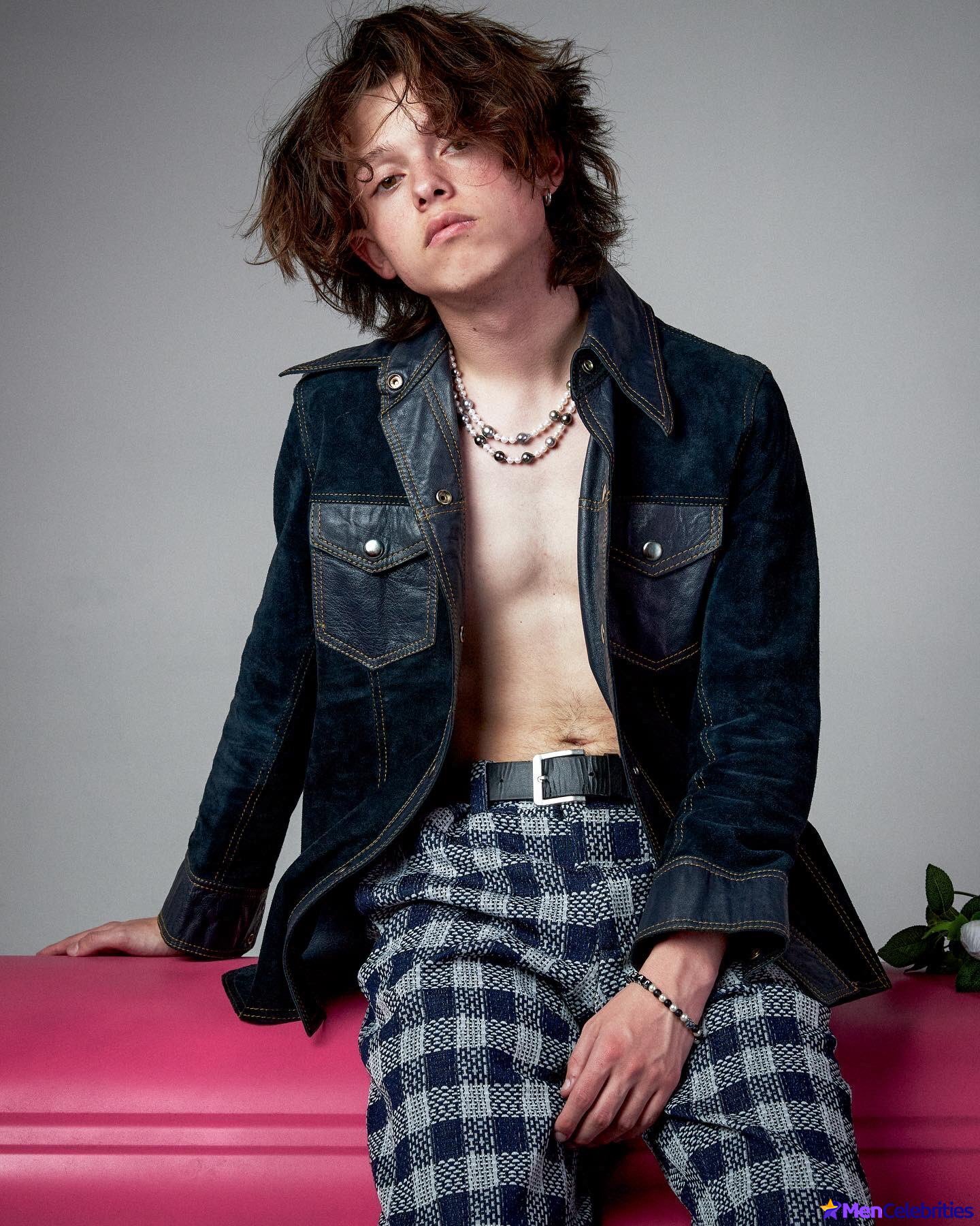 Jacob Sartorius nude and bulge penis photos