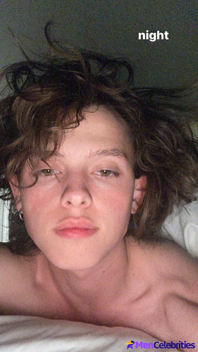 Jacob Sartorius nude and bulge penis photos