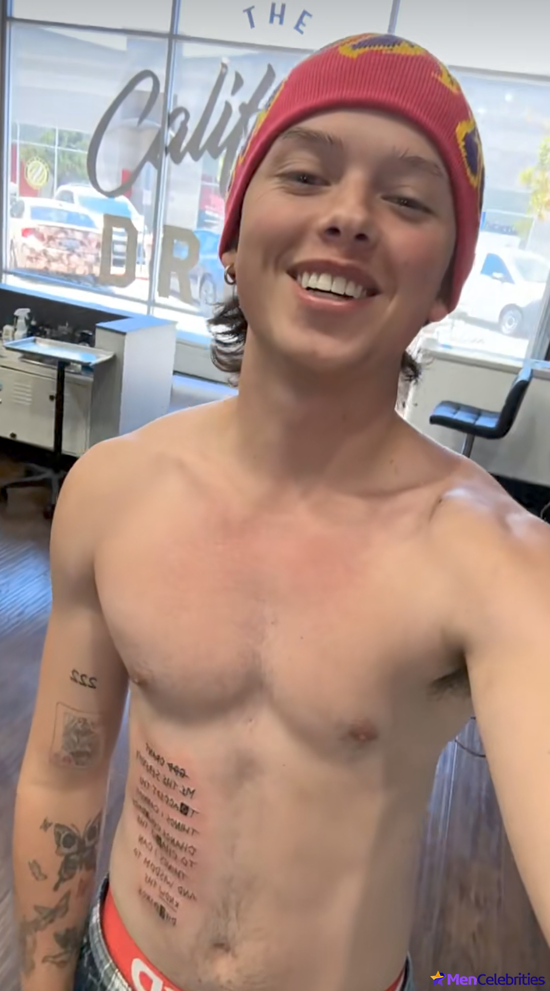 Jacob Sartorius nude and bulge penis photos