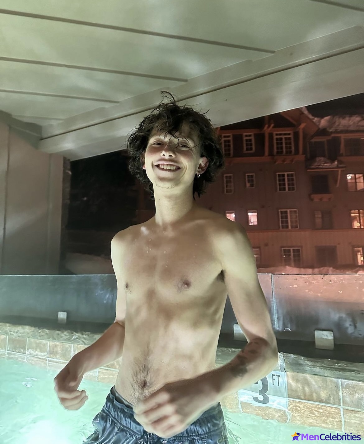 Jacob Sartorius nude and bulge penis photos