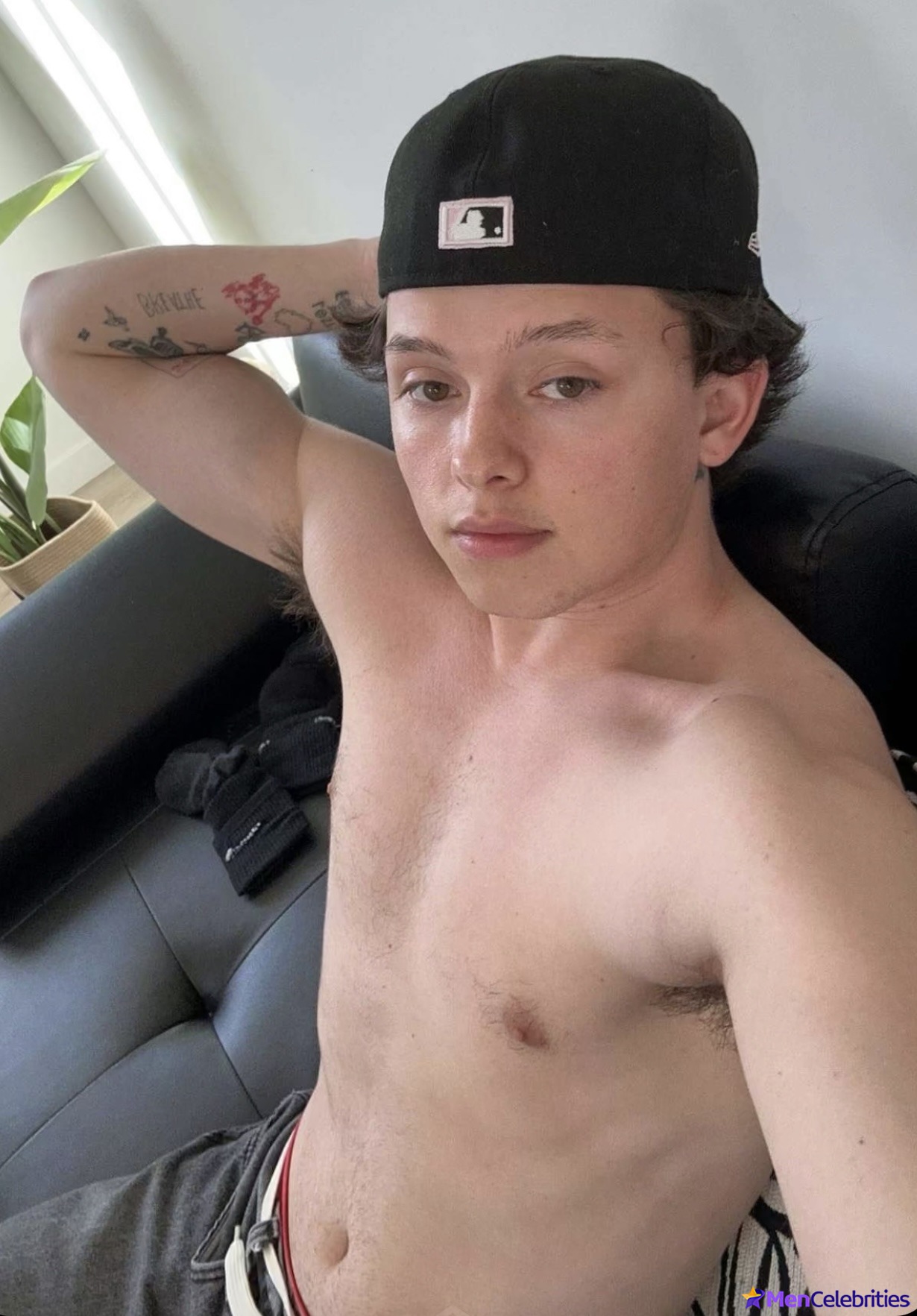 Jacob Sartorius nude and bulge penis photos