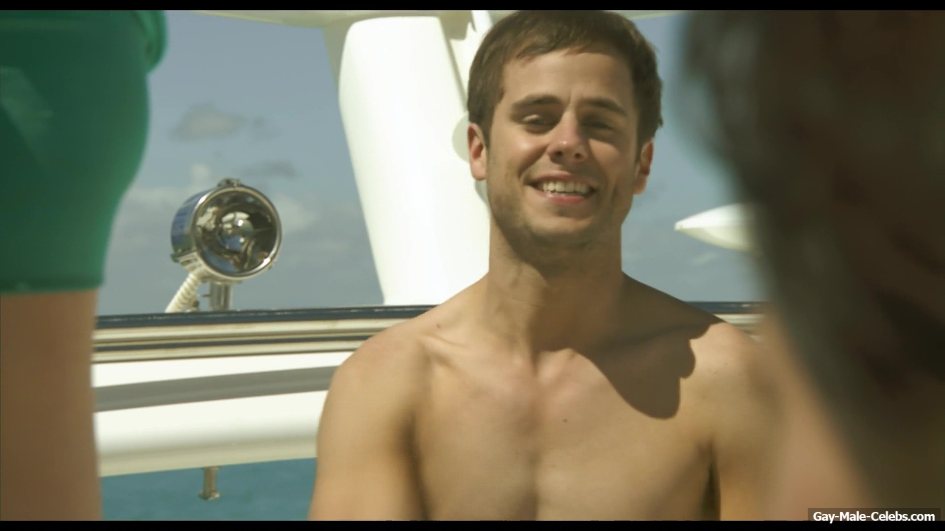 Julian Morris frontal nude in Donkey Punch