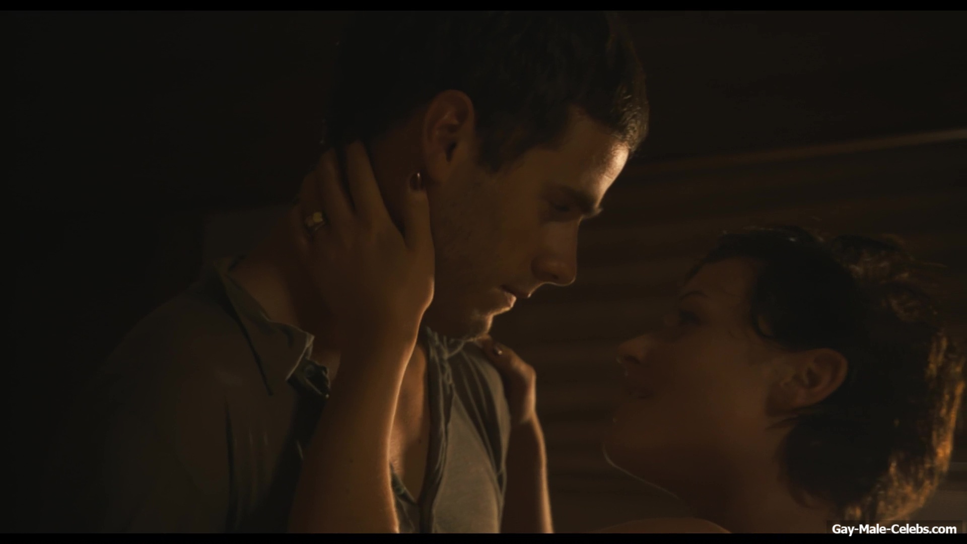 Julian Morris frontal nude in Donkey Punch