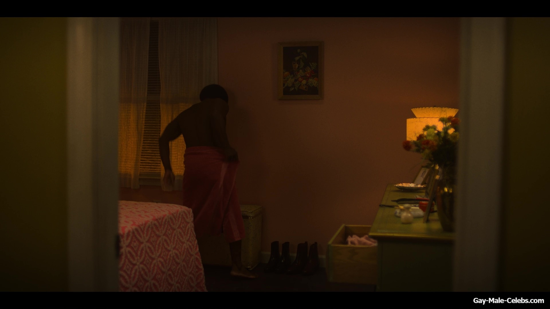 Kevin Hart Nude in Fight Night The Million Dollar Heist