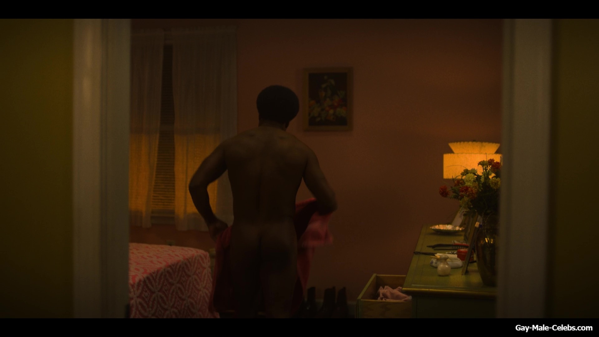 Kevin Hart Nude in Fight Night The Million Dollar Heist
