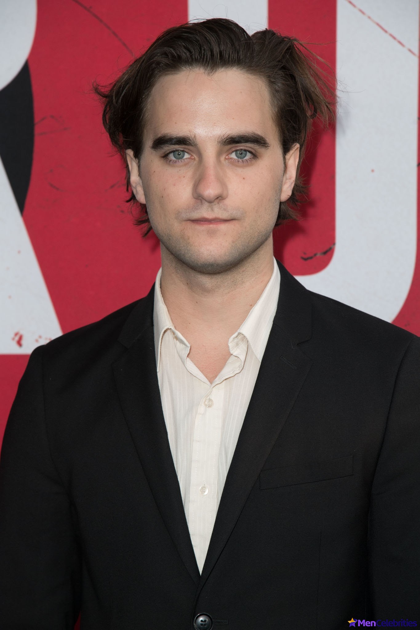 Landon Liboiron sexy photos
