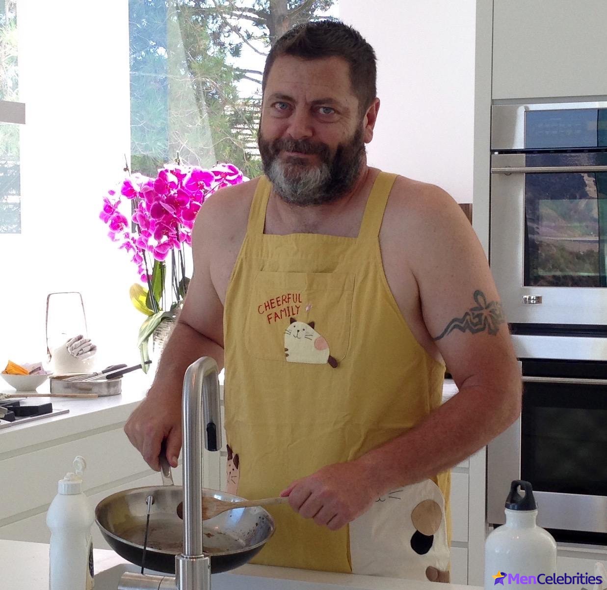 Nick Offerman nude and sexy pics