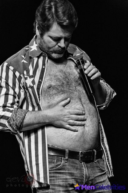Nick Offerman nude and sexy pics