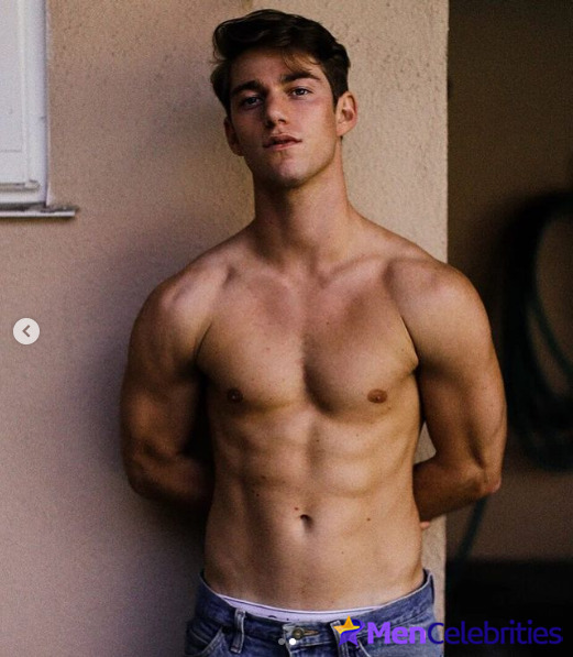 Nico Greetham shirtless and bulge pics