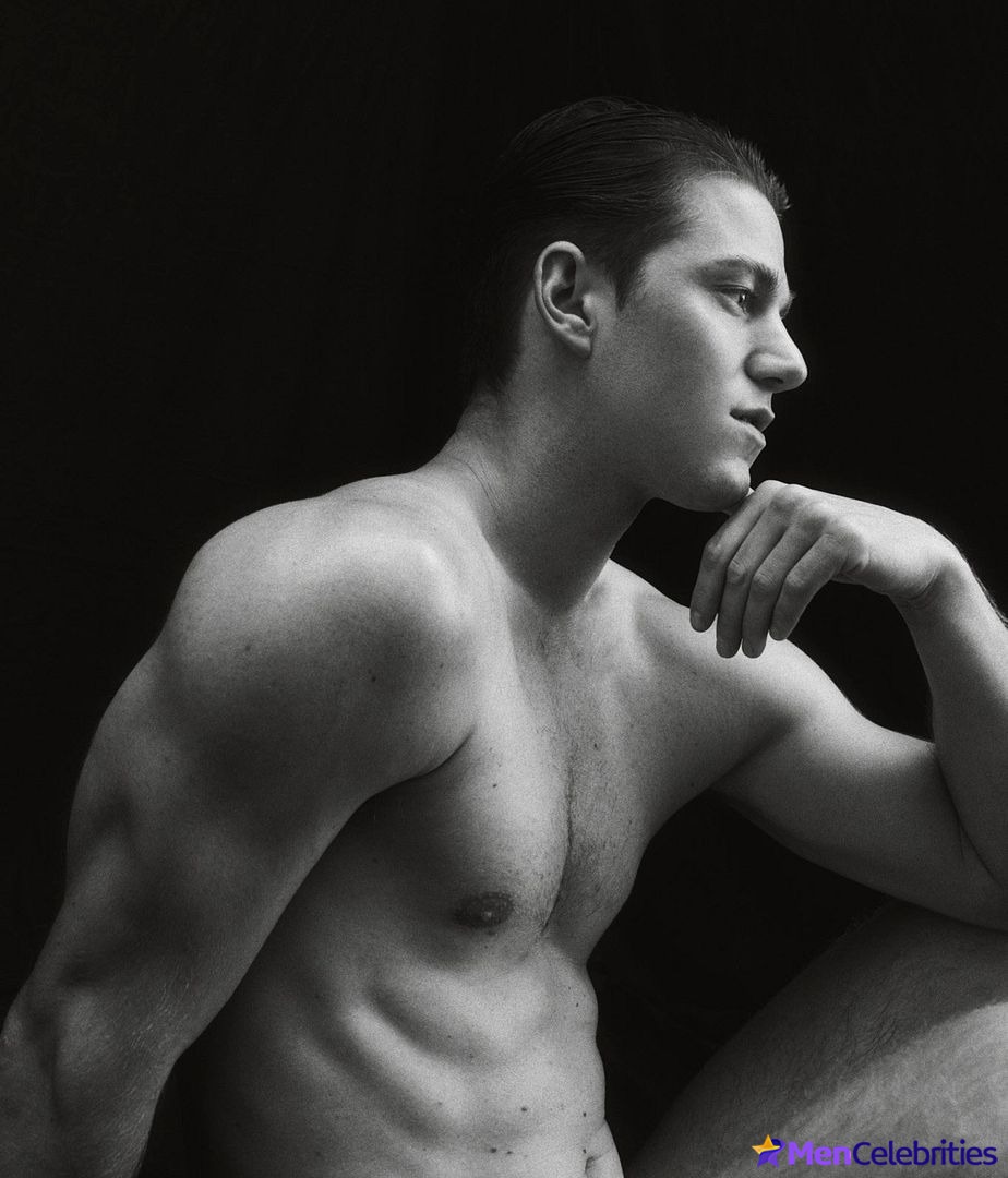 Nico Greetham shirtless and bulge pics