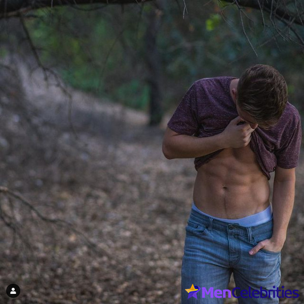Nico Greetham shirtless and bulge pics