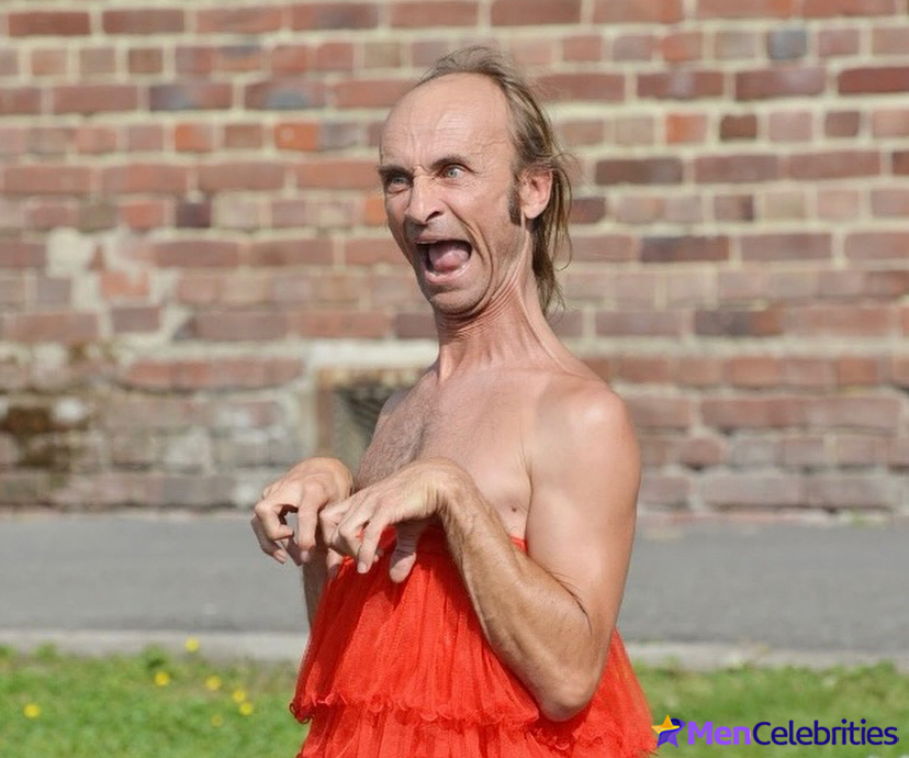 Patrick De Valette nude