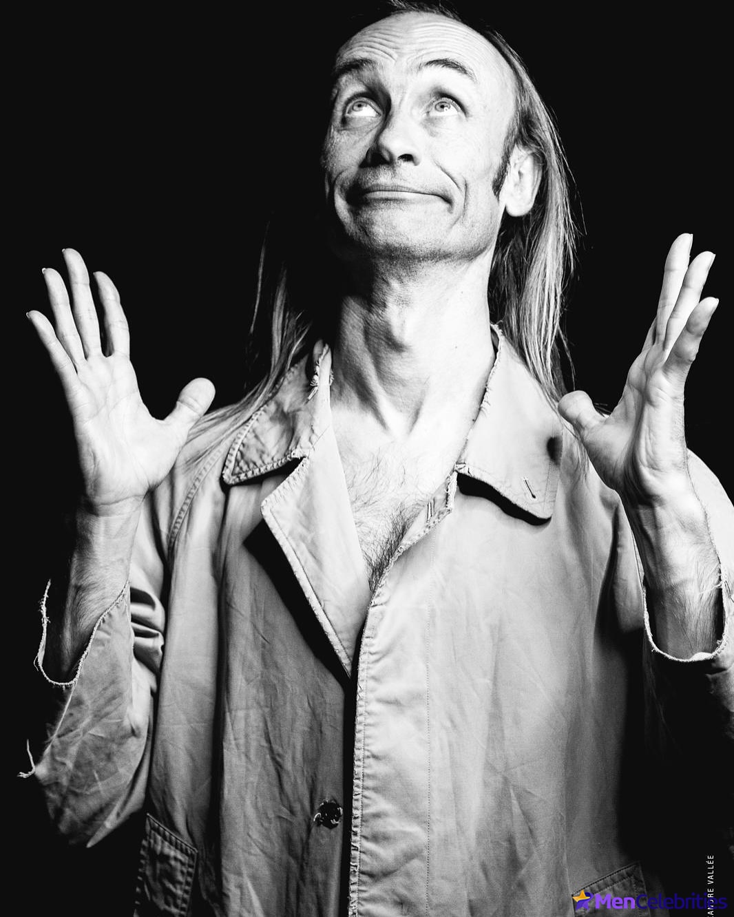 Patrick De Valette nude and underwear pics