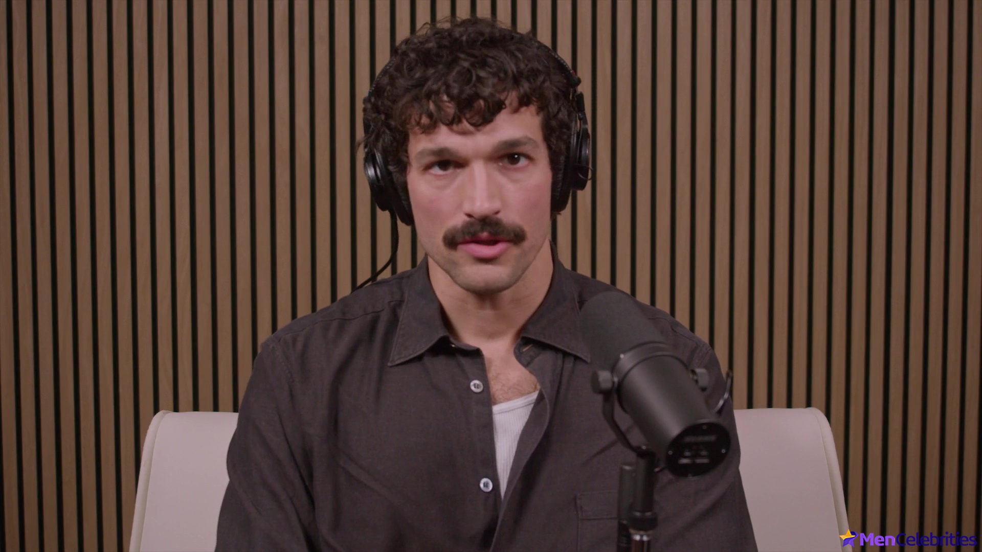 Paul Anthony Kelly nude and underwear scenes