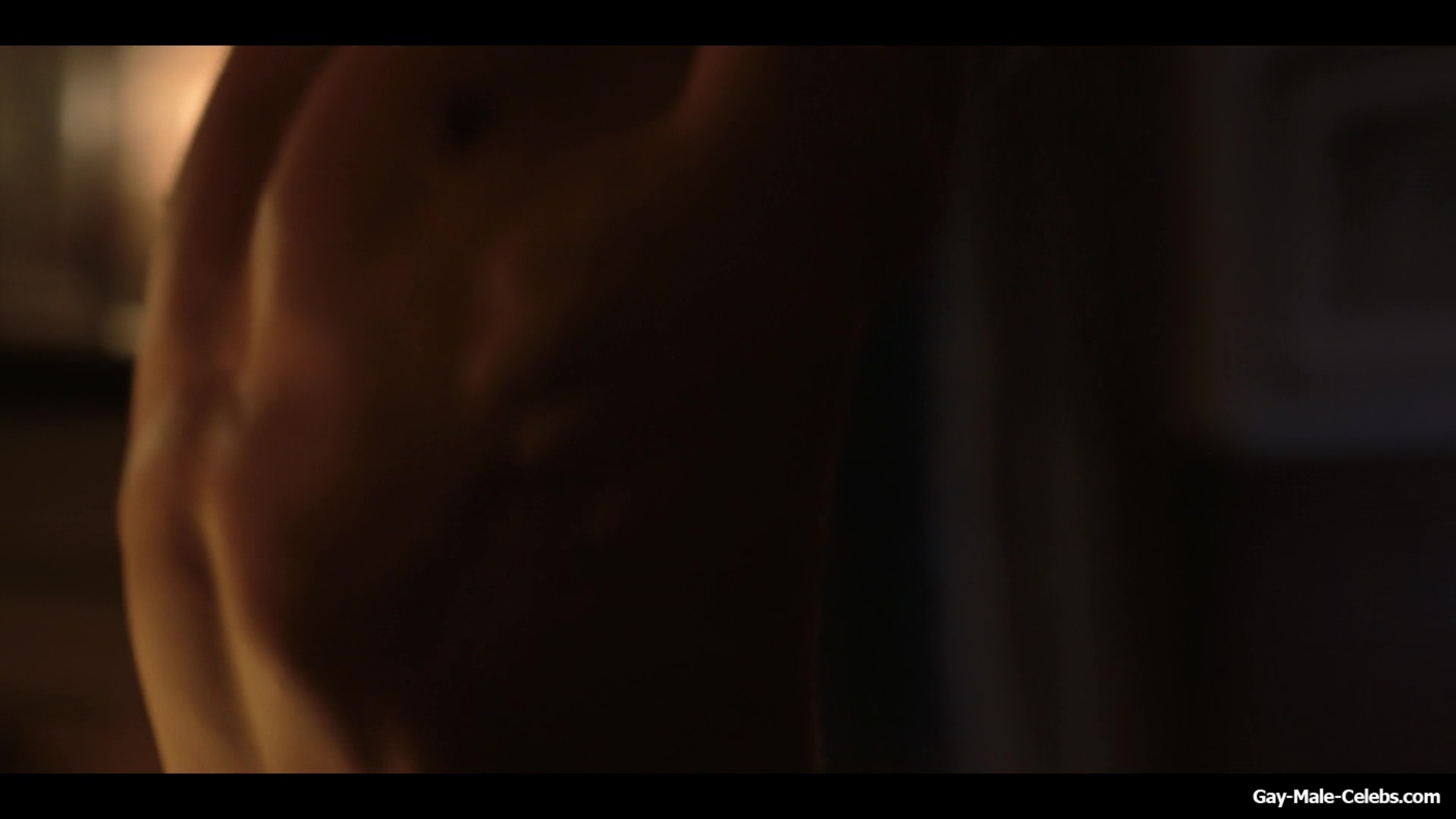 Rege-Jean Page Nude Sex Scenes in Bridgerton