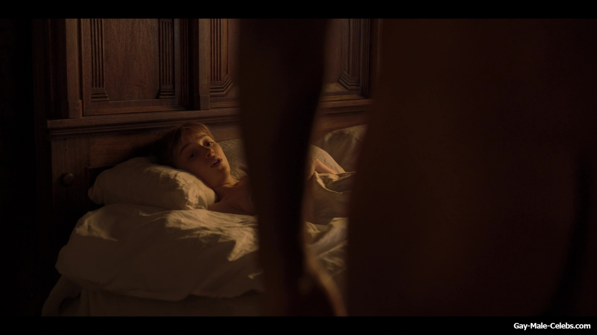 Rege-Jean Page Nude Sex Scenes in Bridgerton