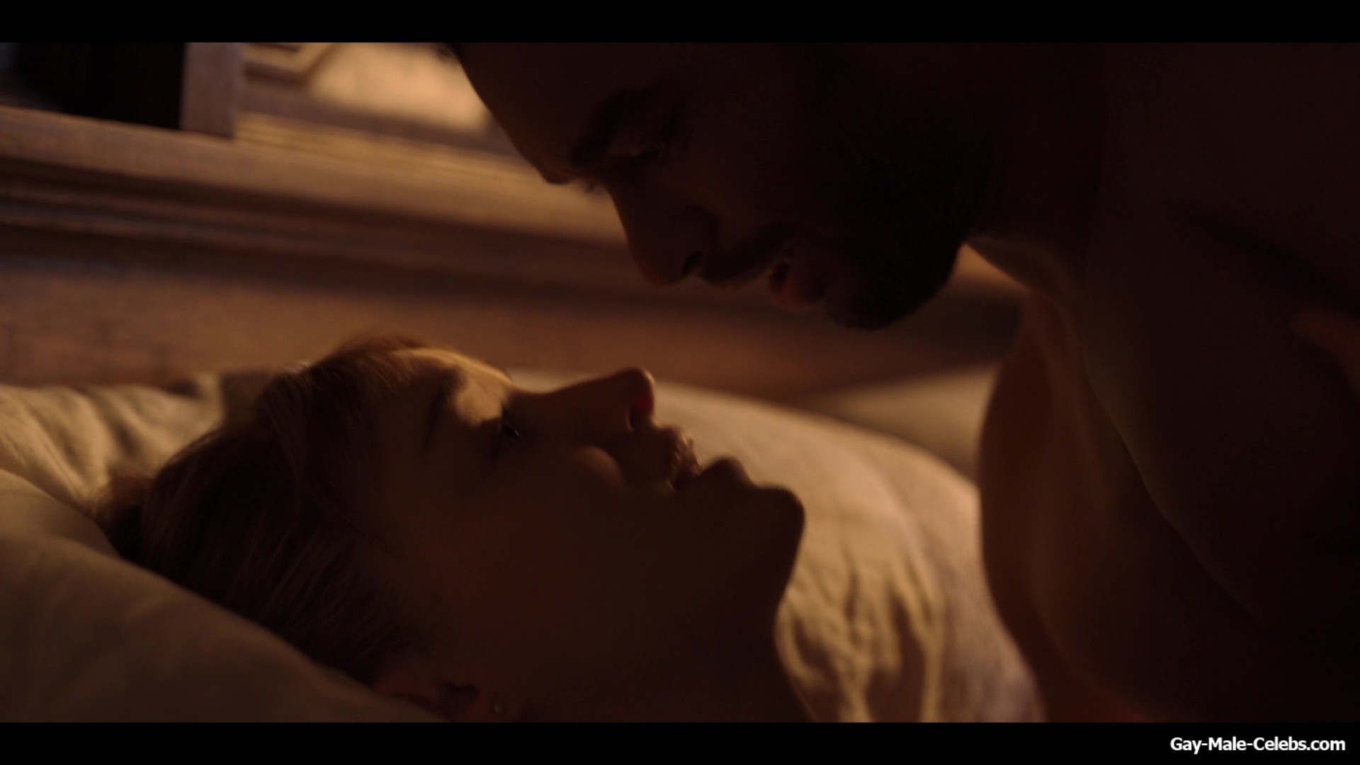 Rege-Jean Page Nude Sex Scenes in Bridgerton