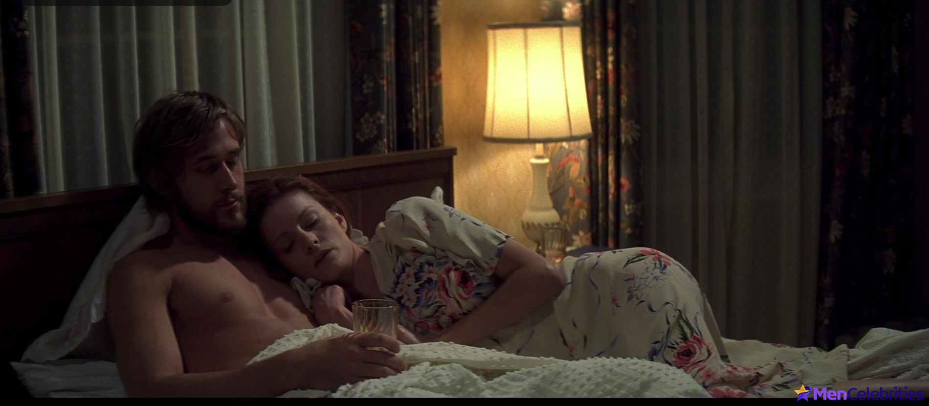 Ryan Gosling nude and sex captures