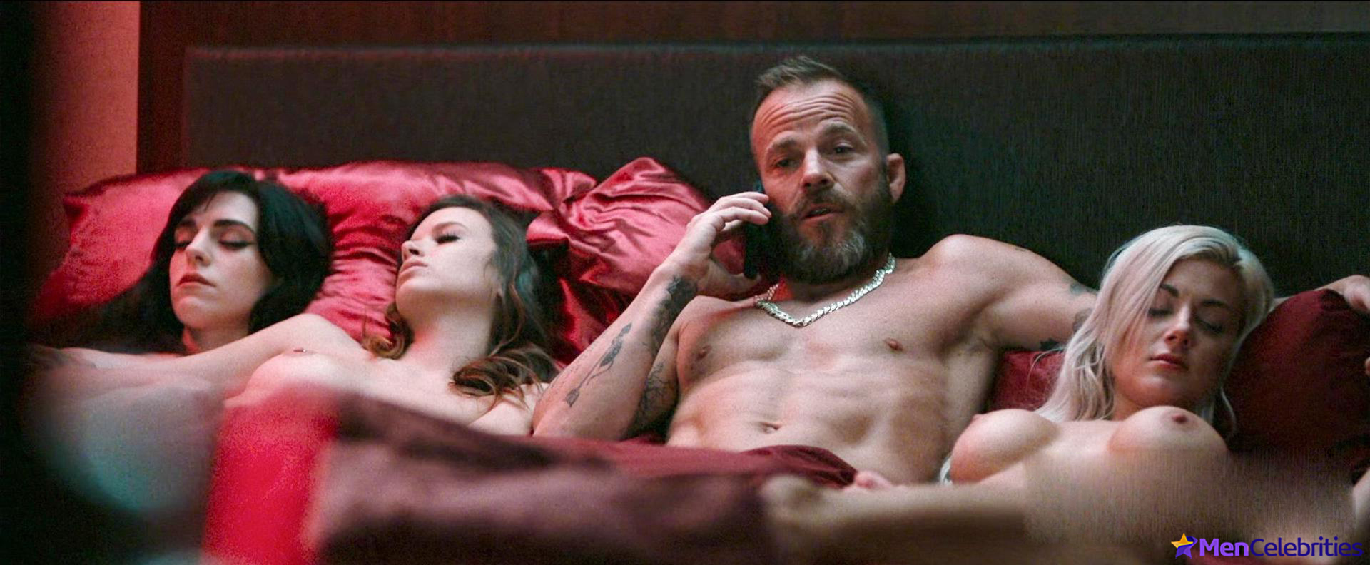 Stephen Dorff frontal nude and sex scenes
