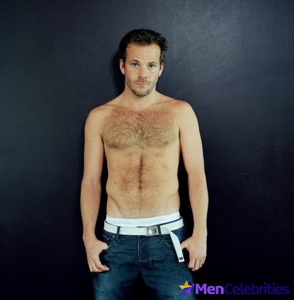 Stephen Dorff nude cock and bulge pics