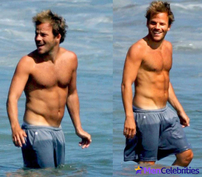 Stephen Dorff nude cock and bulge pics