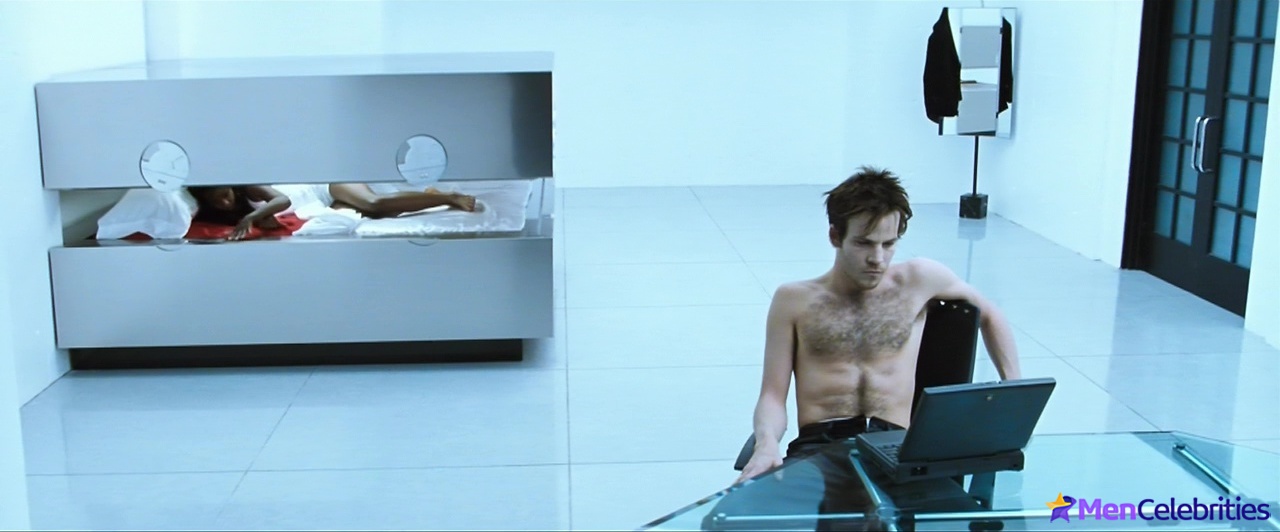 Stephen Dorff frontal nude and sex scenes