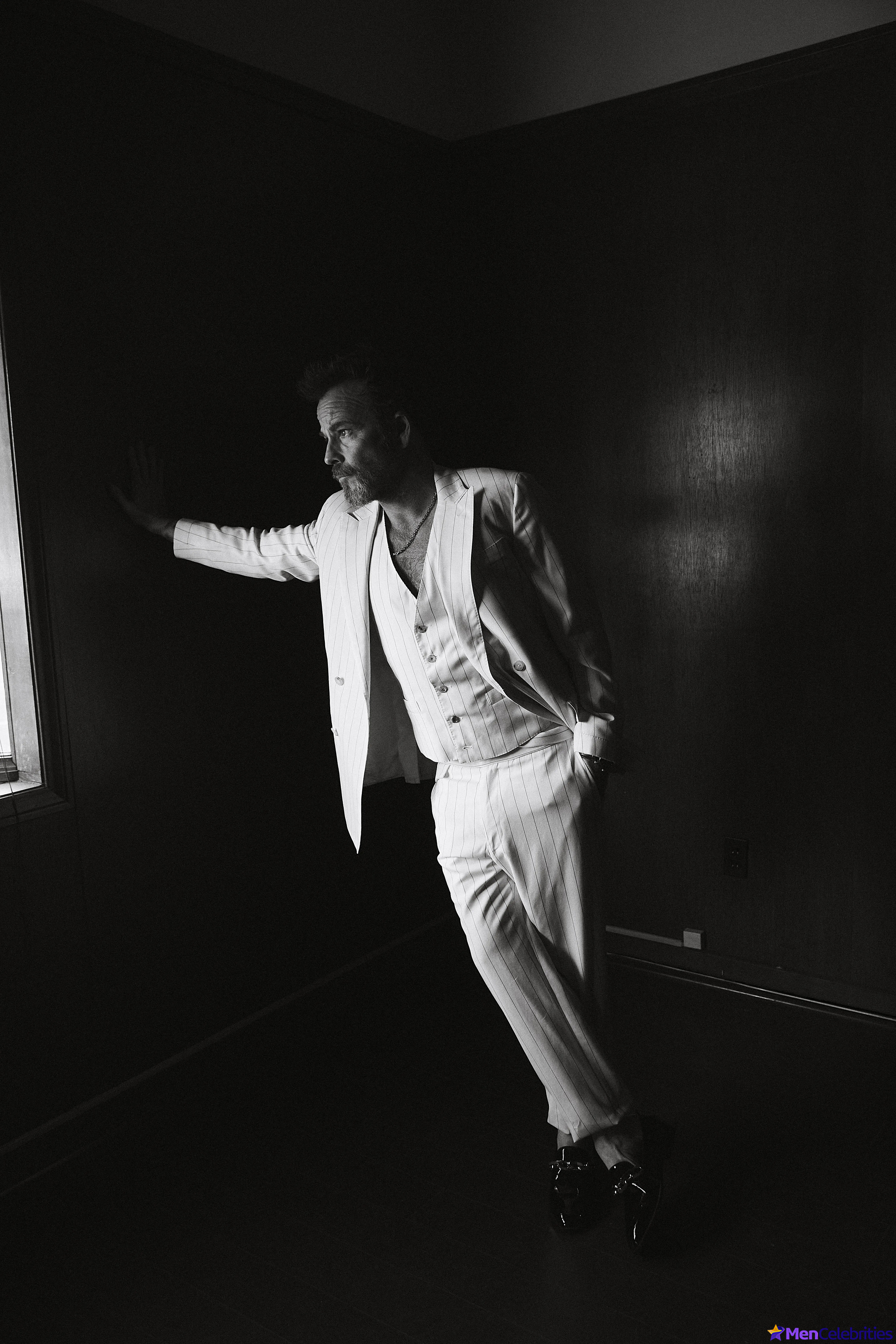 Stephen Dorff nude cock and bulge pics