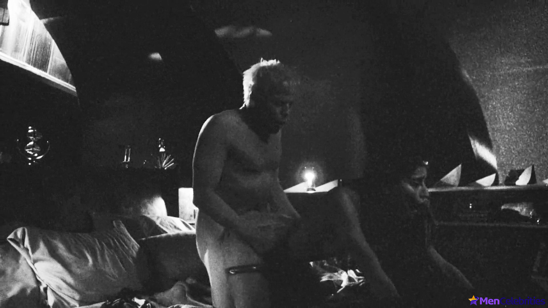 Stephen Dorff frontal nude and sex scenes