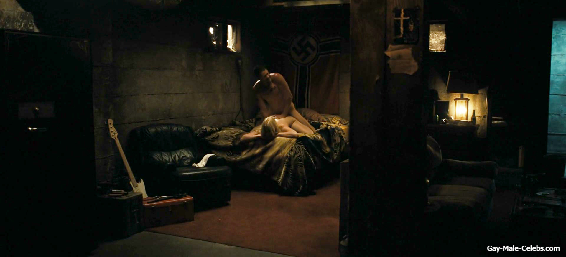 Toby Wallace Nude and Dick Bulge Scenes in Euphoria