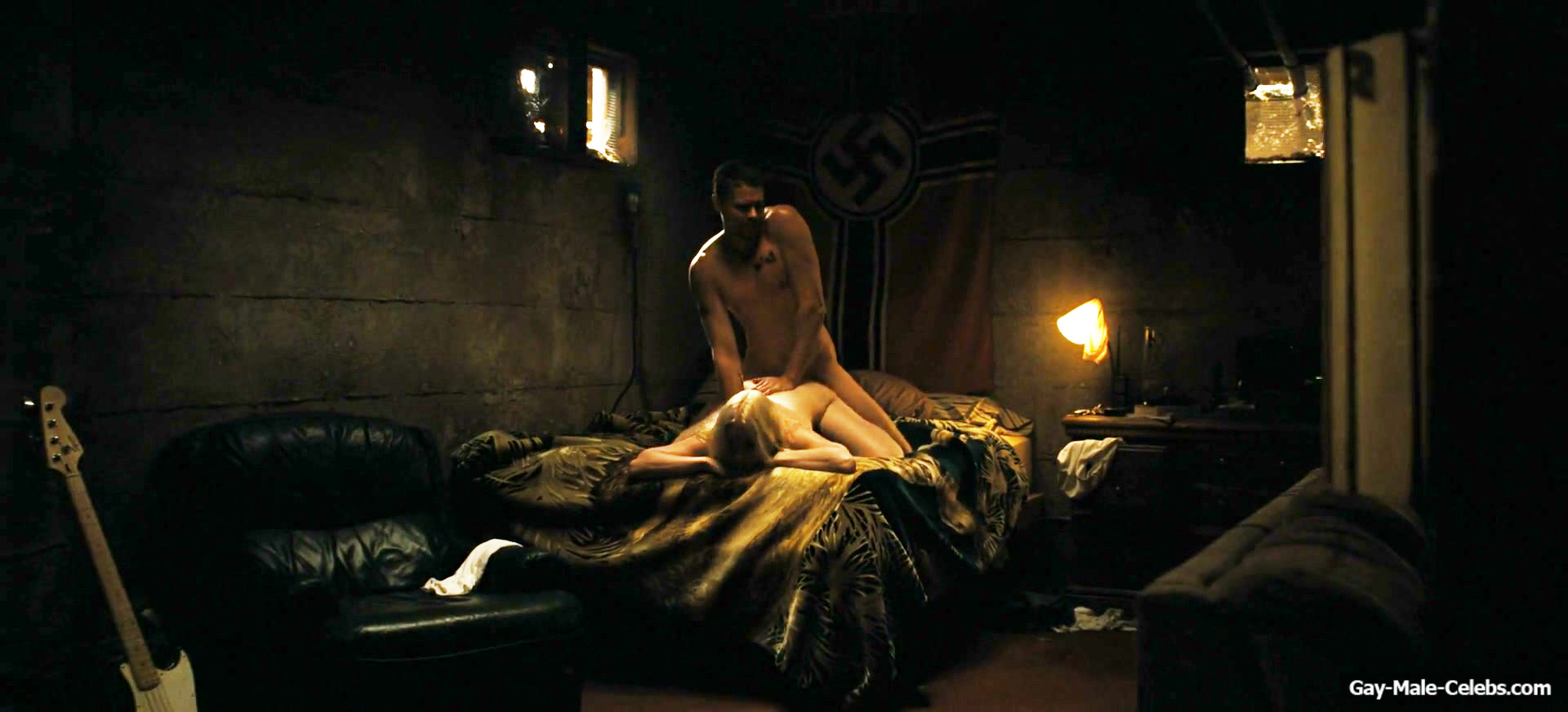 Toby Wallace Nude and Dick Bulge Scenes in Euphoria