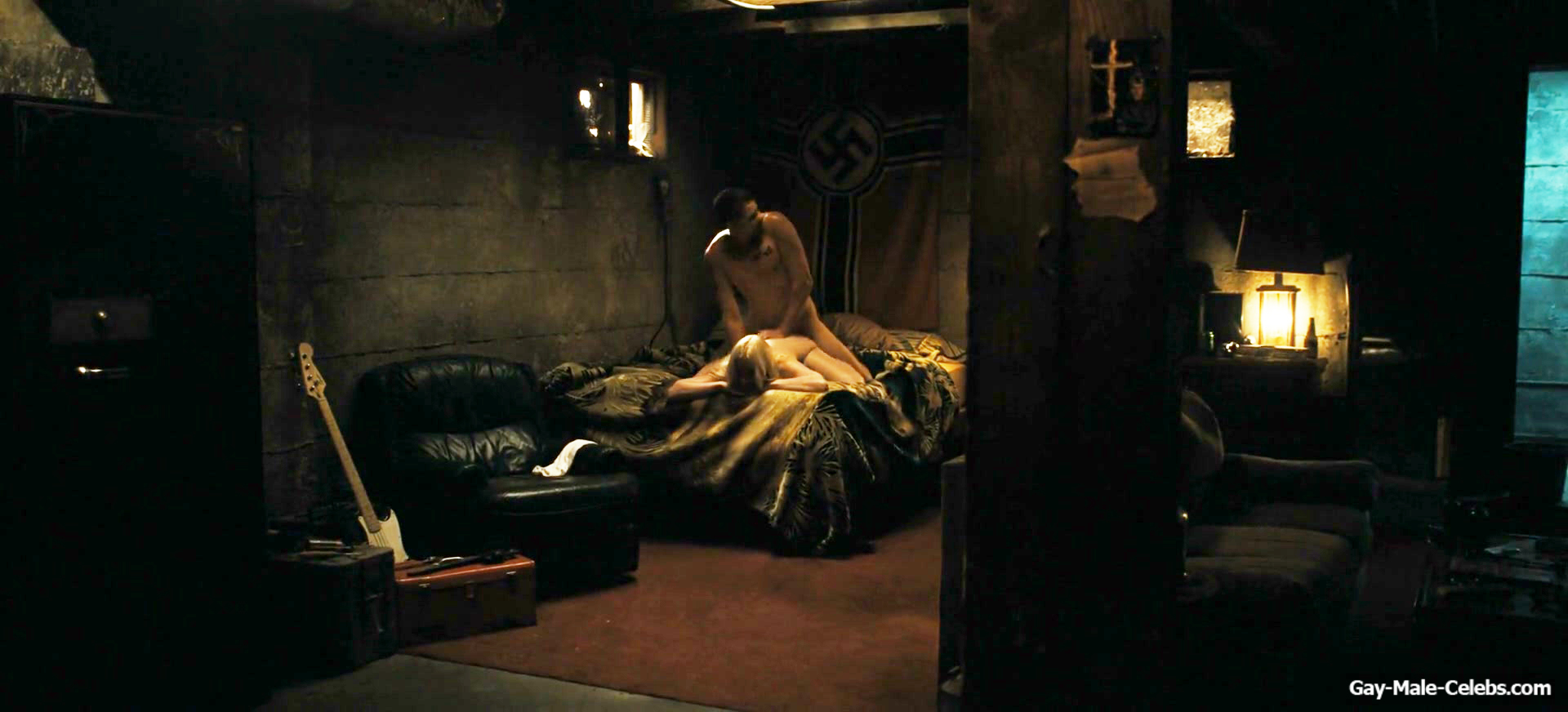 Toby Wallace Nude and Dick Bulge Scenes in Euphoria