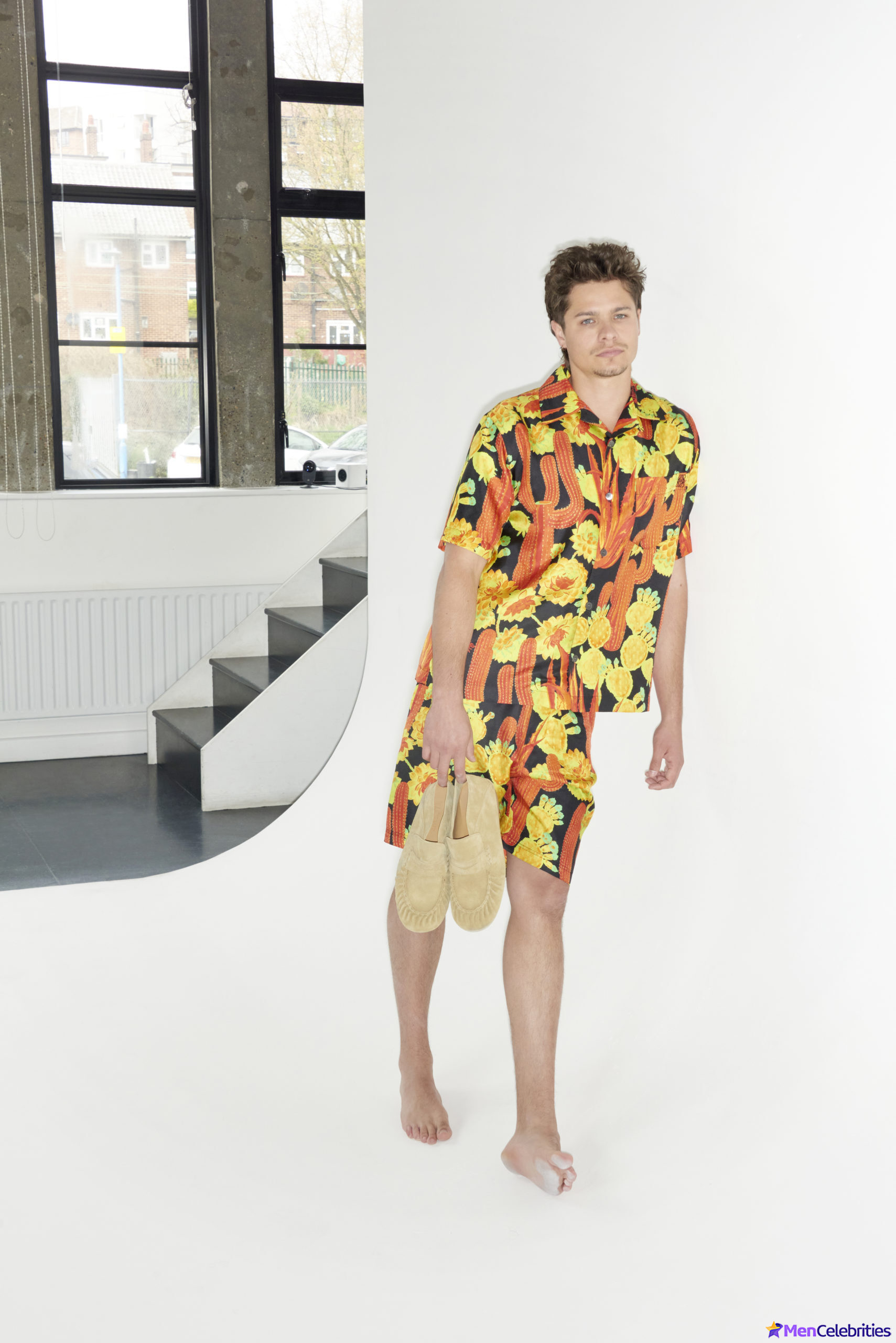 Toby Wallace shirtless and sexy pics