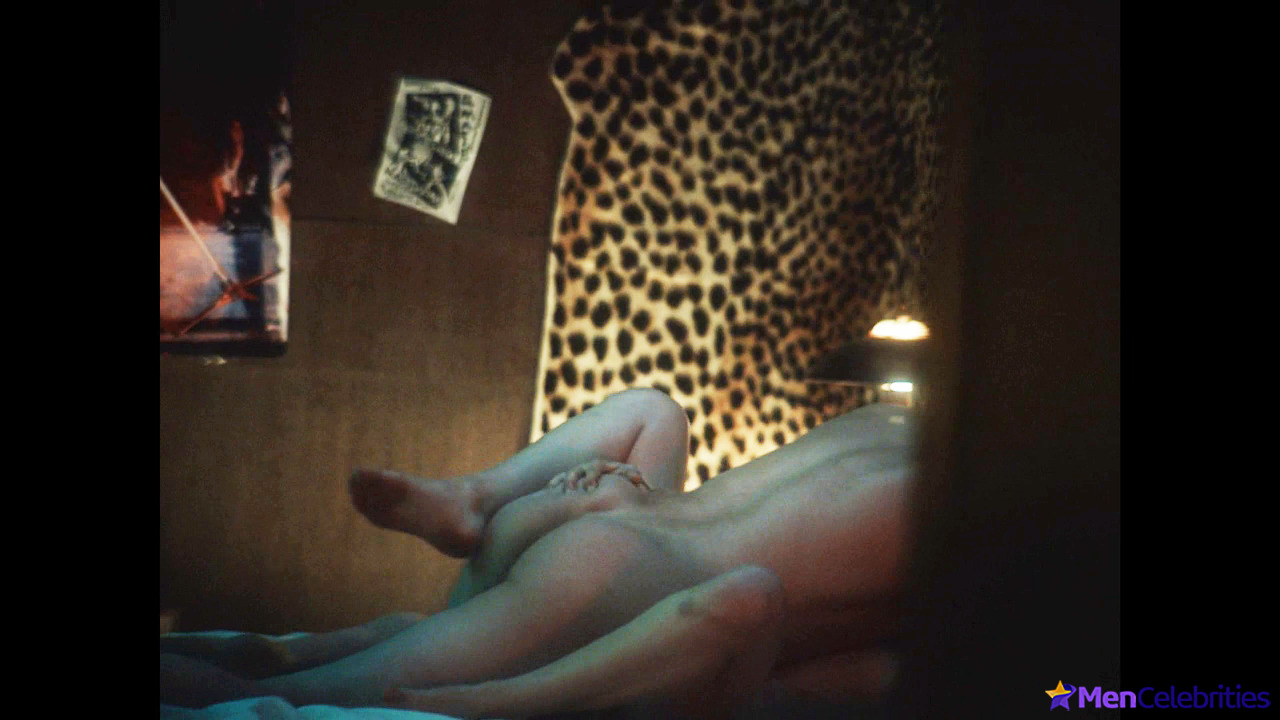 Toby Wallace nude and sex scenes