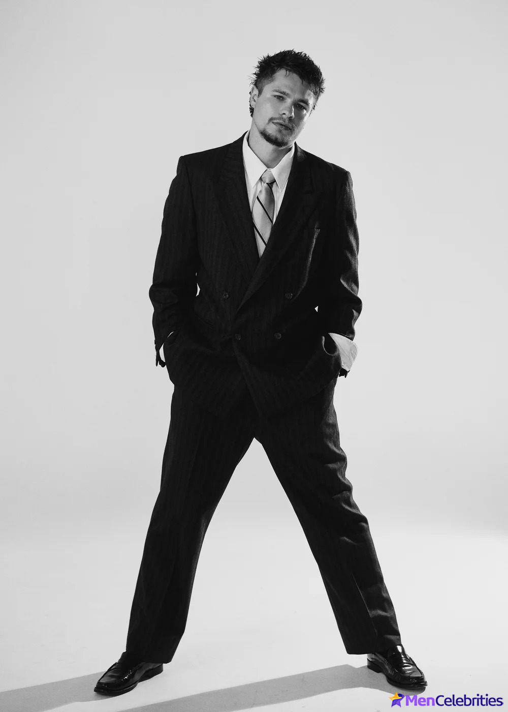 Toby Wallace shirtless and sexy pics