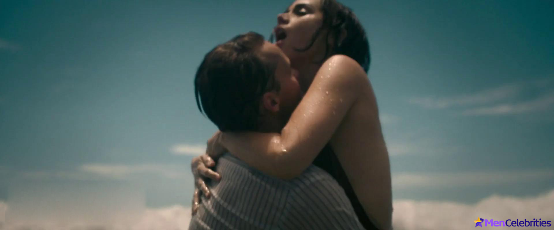 Toby Wallace nude and sex scenes