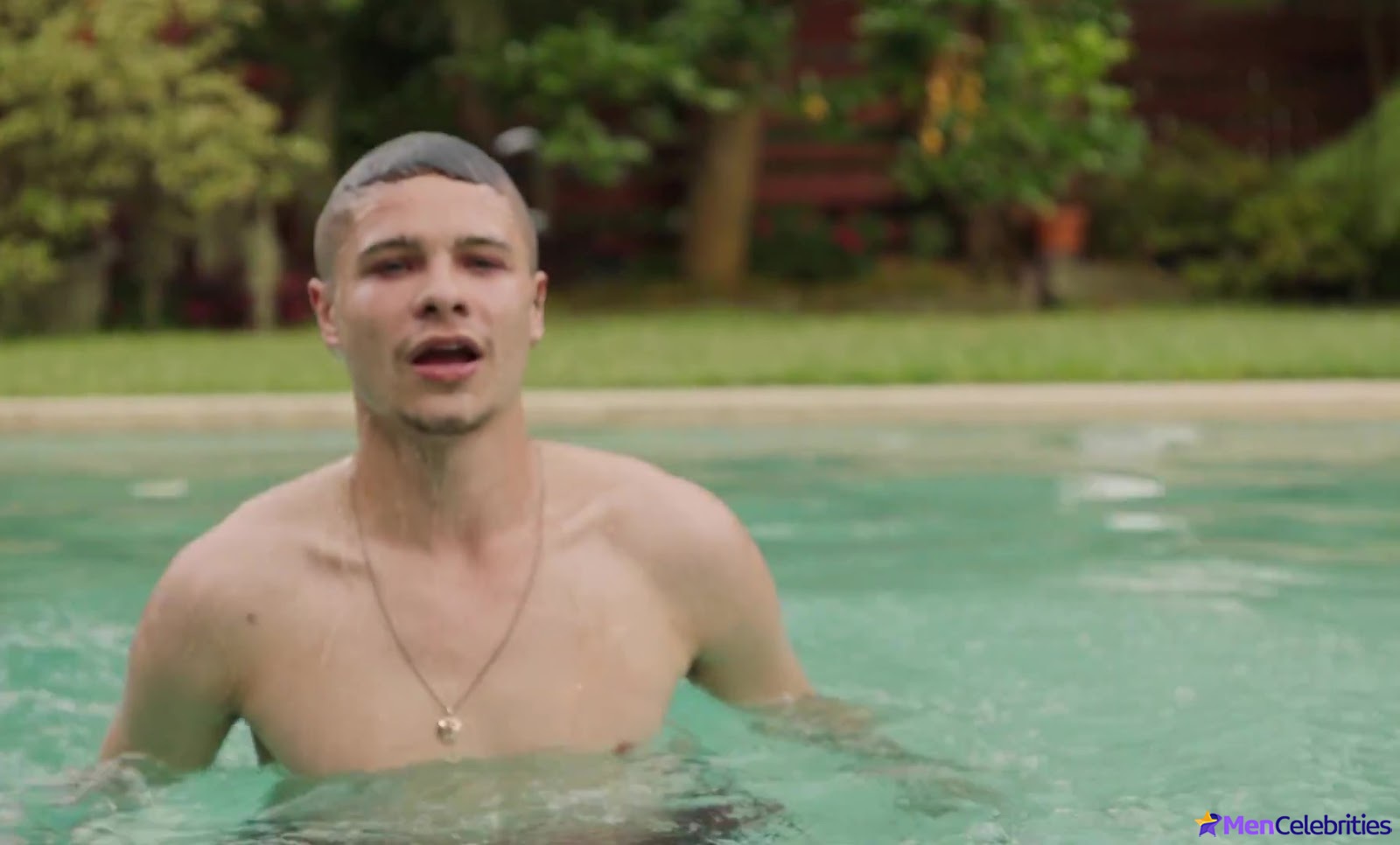 Toby Wallace nude and sex scenes