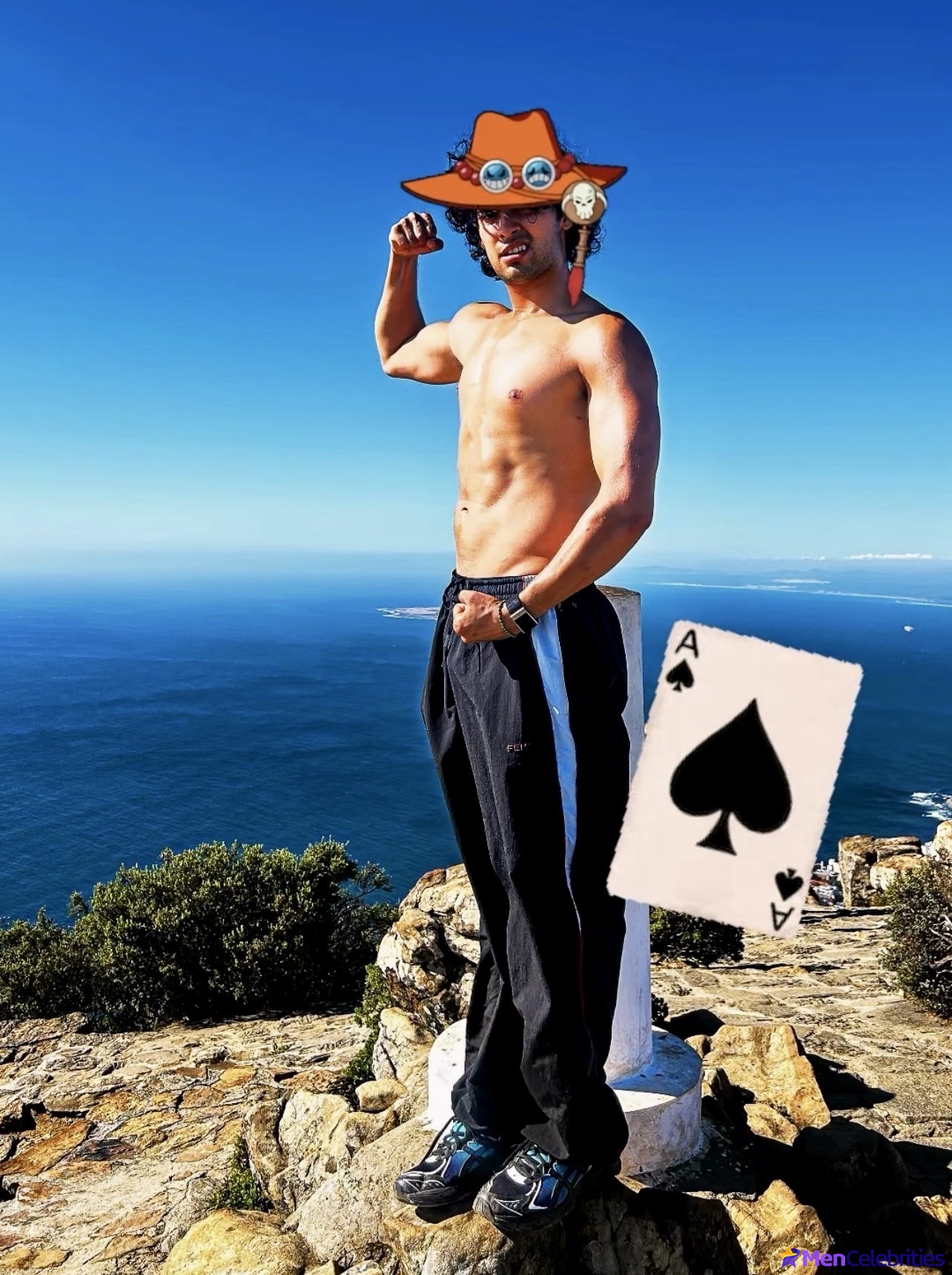 Xolo Mariduena cock bulge and shirtless pics