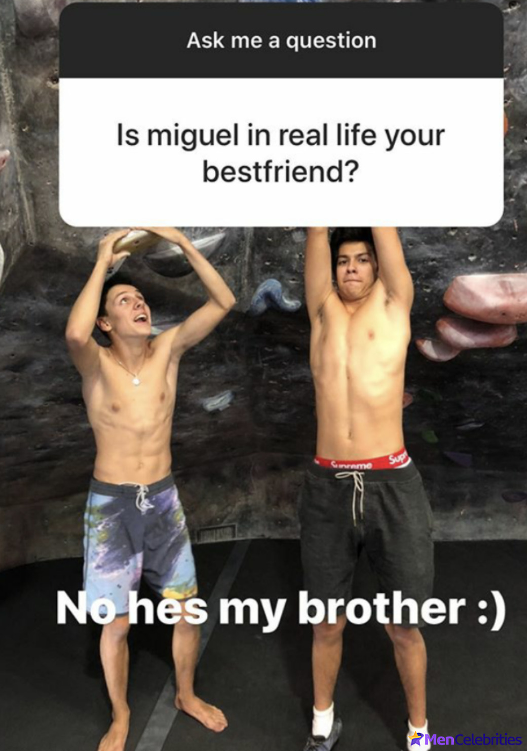 Xolo Mariduena cock bulge and shirtless pics